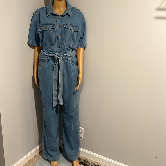 Women's Denim Cargo Jumpsuit - Universal Thread™ Medium Wash, wide legs - Picture 2 of 14